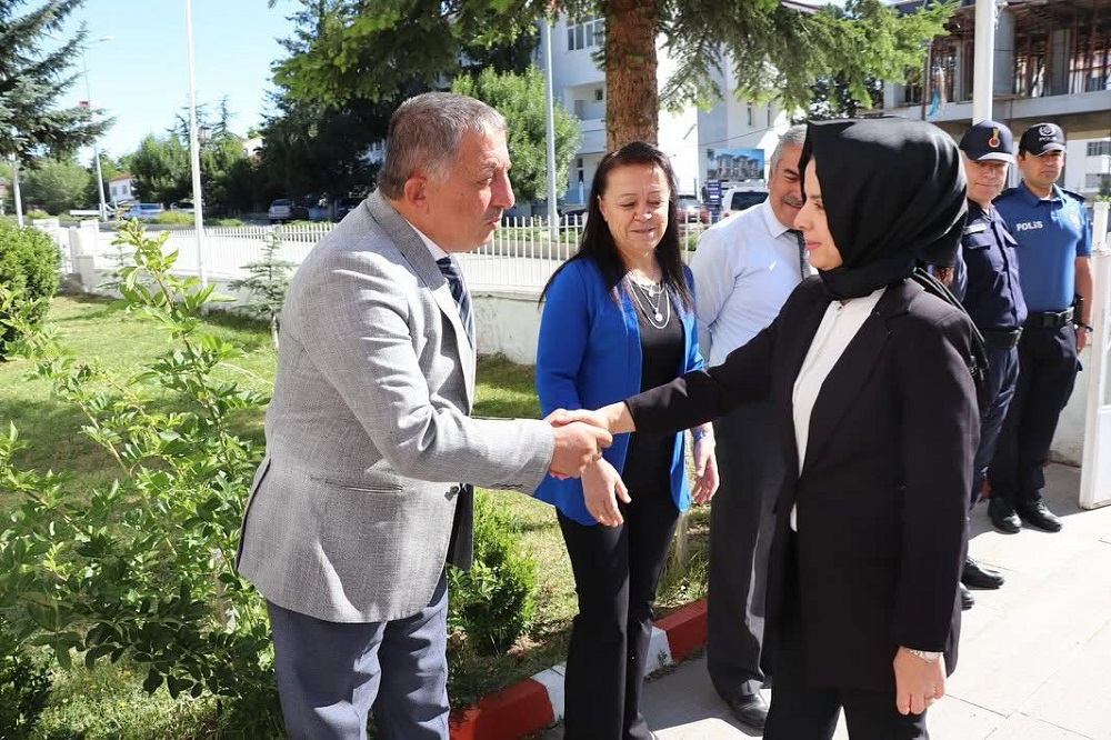 Atkaracalar Kaymakamı Saliha Karataş Göreve Başladı (3)