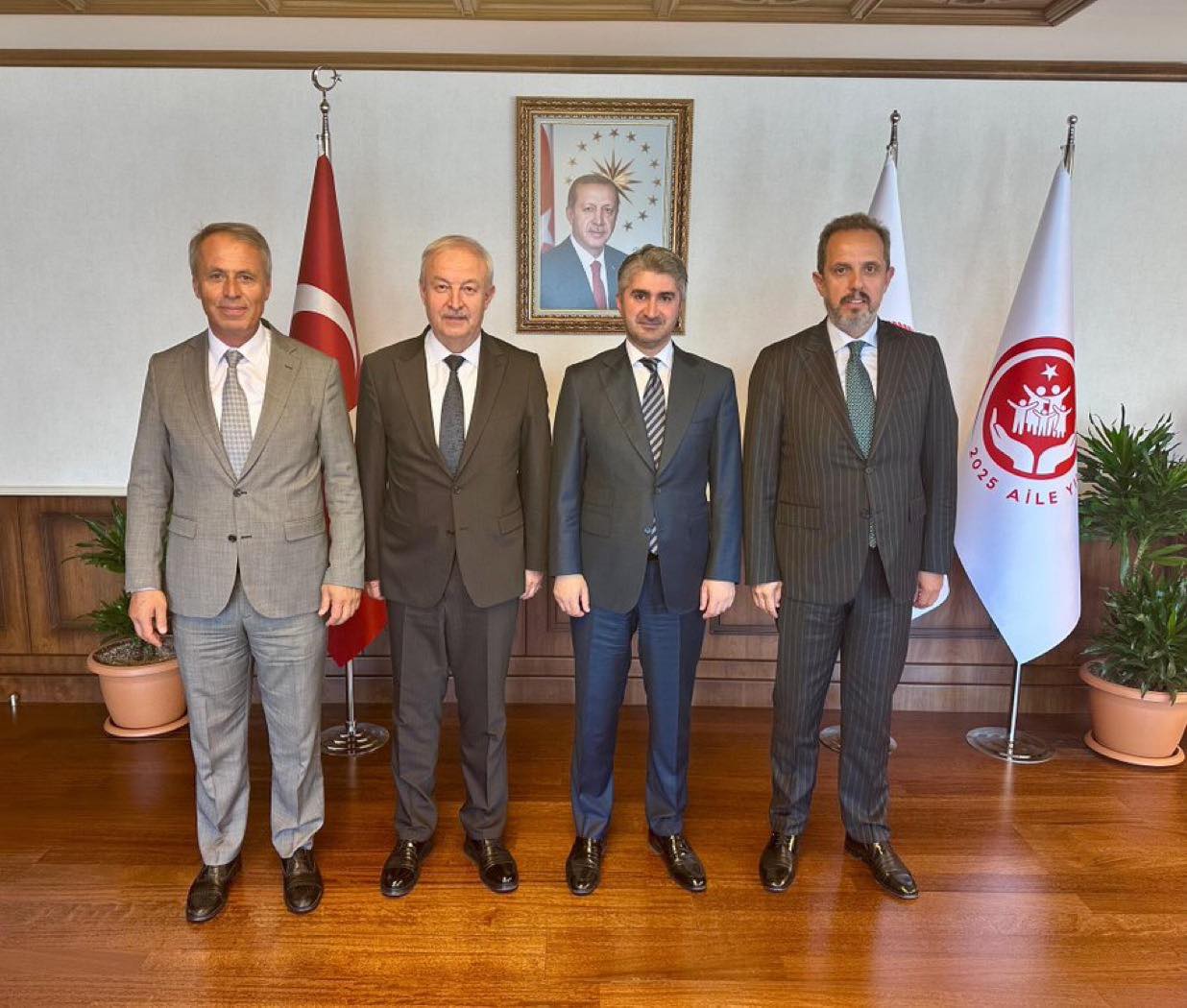Başkan Sopacı’dan Bakan Yardımcısı Tarıkdaroğlu’na Ziyaret