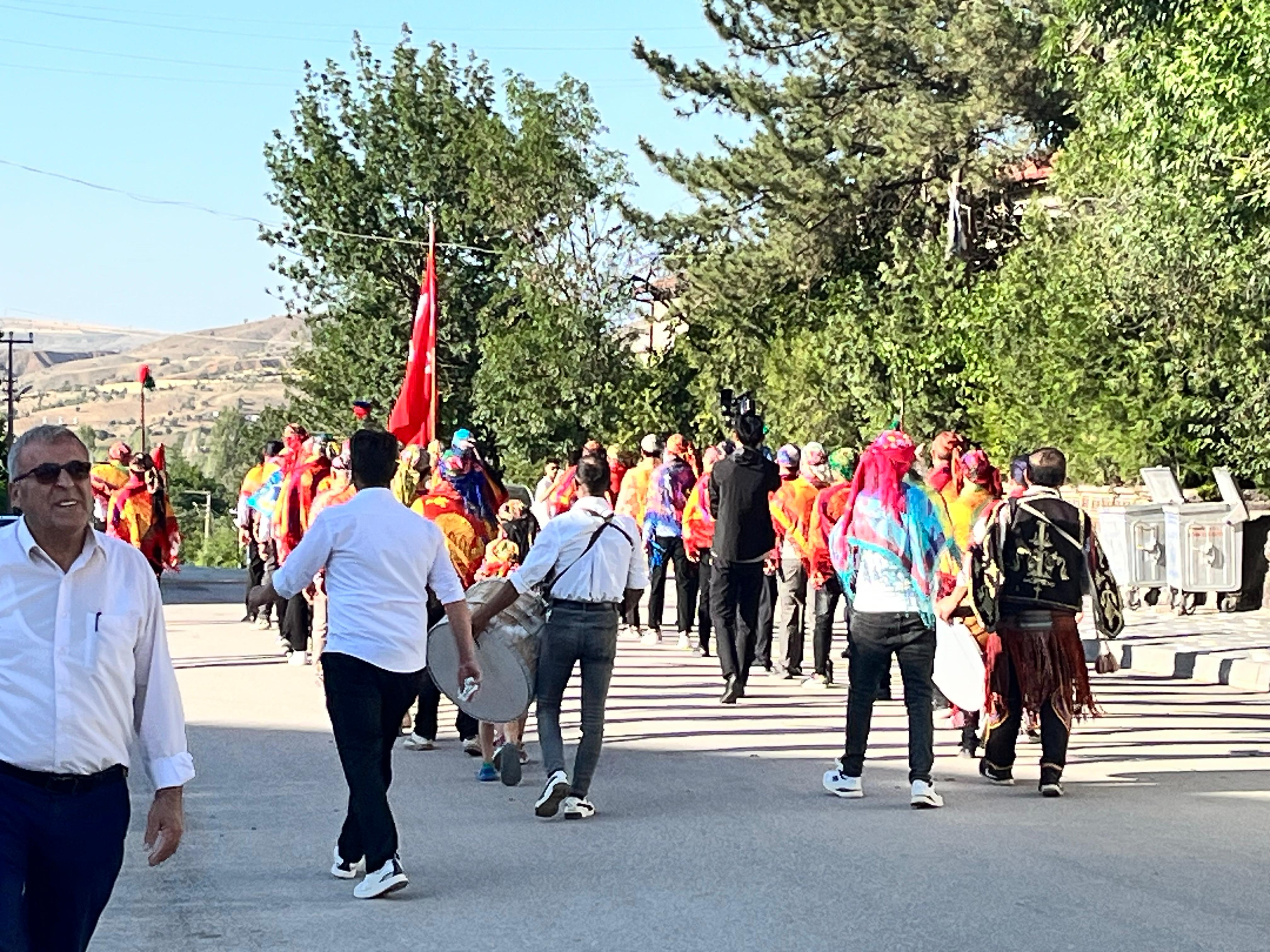 Çankırı Eldivan’da Seymen Geleneği Sokakta Yaşatıldı (3)