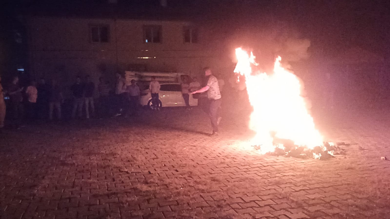 Çankırı’da Bin Yıllık Gelenek Hisarcıkkayı Köyü Sinsin Ateşiyle Aydınlandı (1)-1