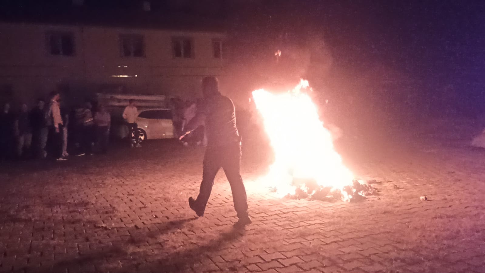 Çankırı’da Bin Yıllık Gelenek Hisarcıkkayı Köyü Sinsin Ateşiyle Aydınlandı (2)