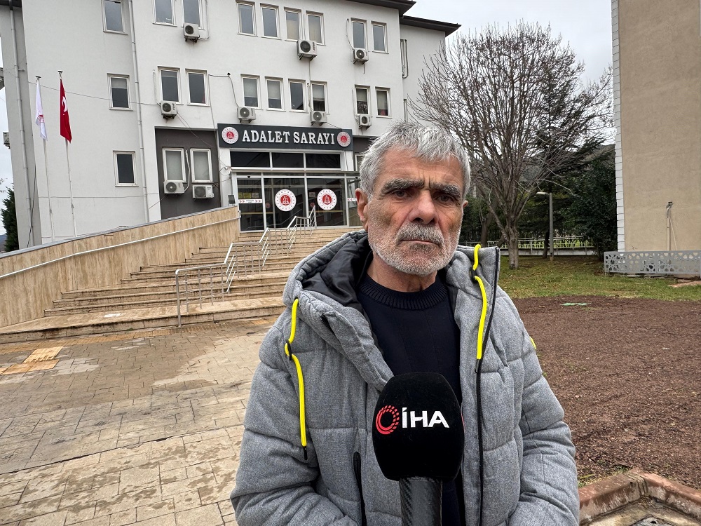Karamürsel’de Kanlı Hesaplaşma Baba Oğul Sokakta Vurularak Öldürüldü (1)