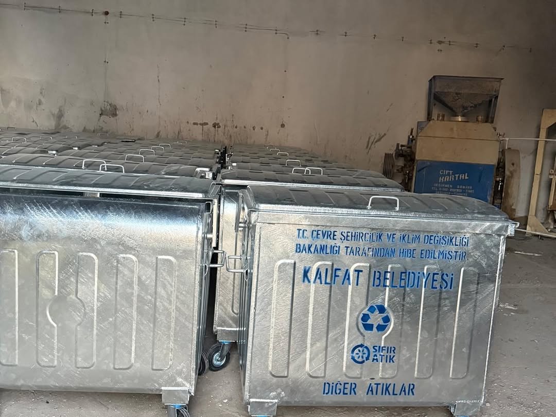 Kıymetli Hemşerilerimiz Kalfatımızı Daha Temiz Daha Yaşanılabilir Bir Hale Getirmek Için Canla B
