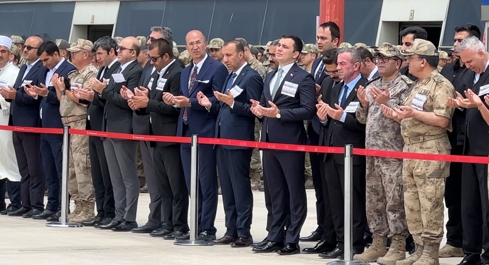 Pençe Kilit Şehitleri Gözyaşlarıyla Uğurlandı (5)