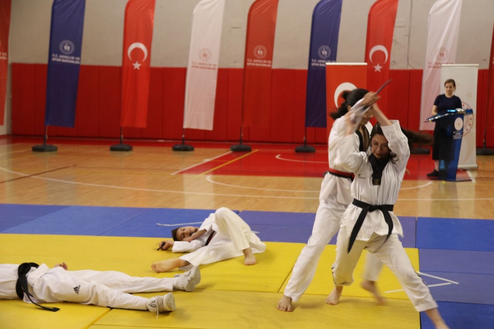 Sadık Ak’tan Sporun Gücüne Vurgu “Birlik, Dayanışma Ve Gelecek” (5)