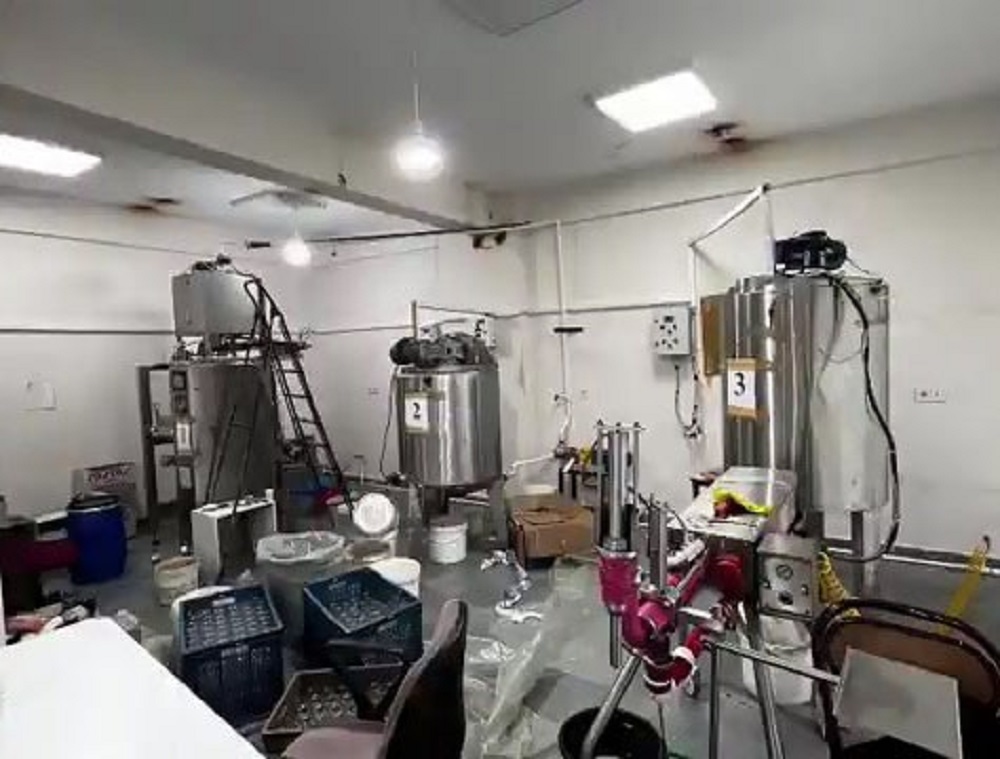 “Doğal Takviye” Görünümlü Kaçak Üretim 10 Milyon Tl’lik Kimyasal Ürün Ele Geçirildi-1