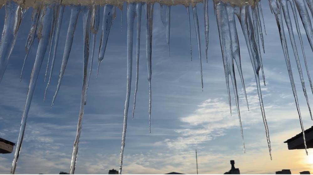 Çankiri’da Kiş Yüzünü Gösterdi̇ Dondurucu Gece Kayitlara Geçti̇!