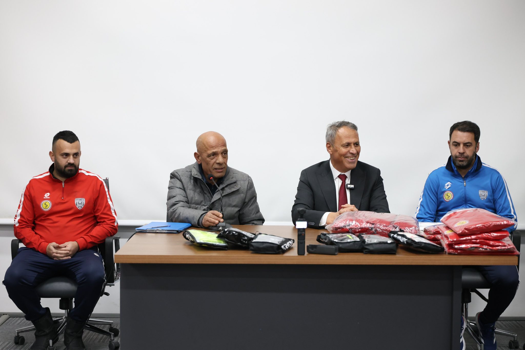 Başkan Hasan Sopacı’dan Spor Hamlesi 200 Gence Sportif Destek! (4)