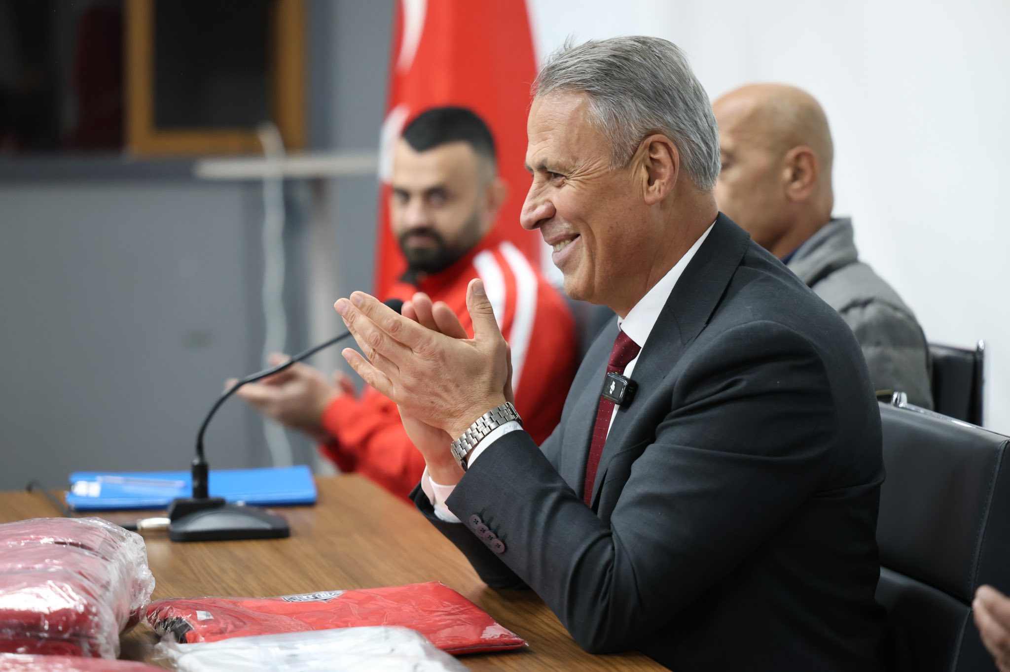 Başkan Hasan Sopacı’dan Spor Hamlesi 200 Gence Sportif Destek! (8)