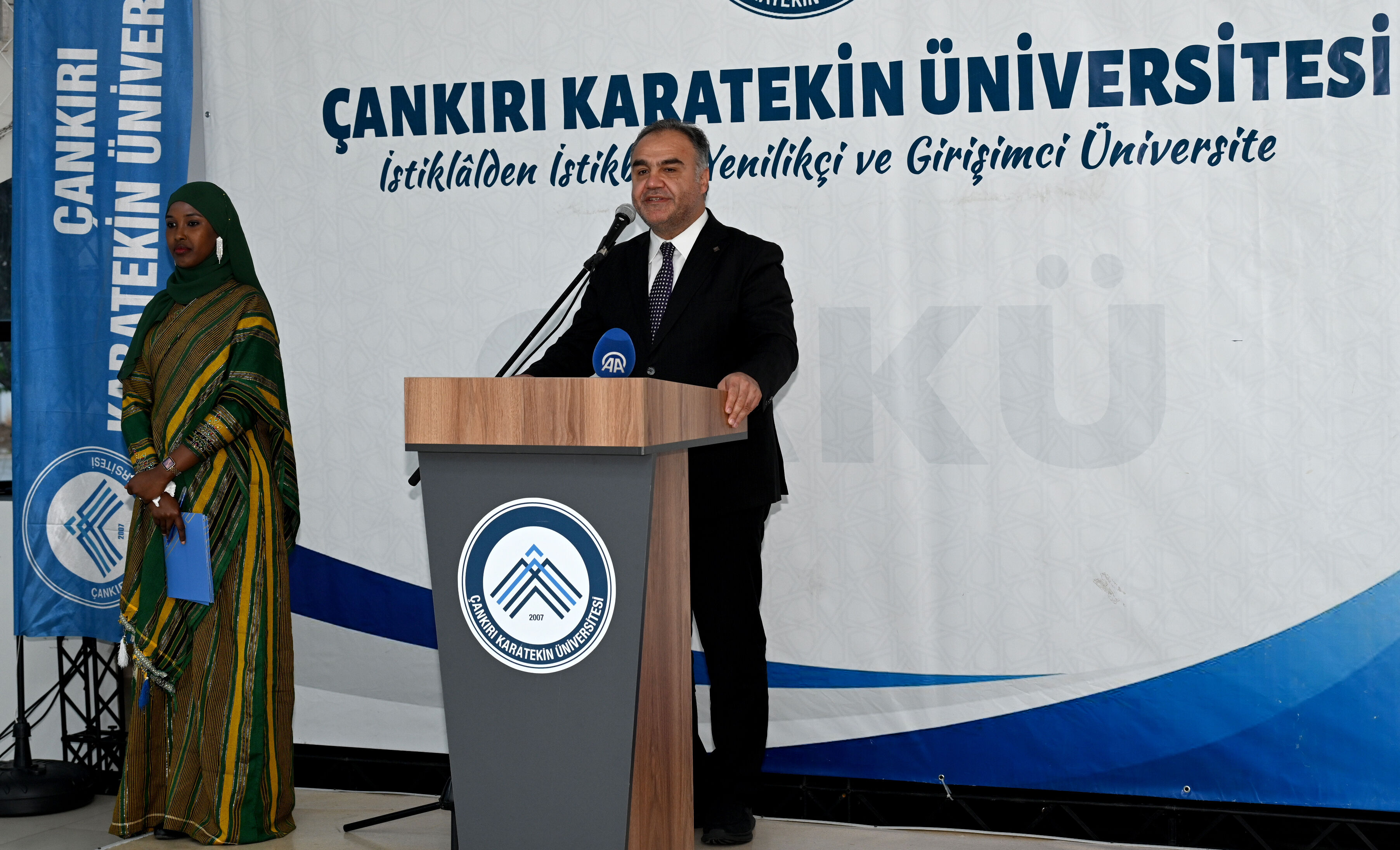 Çakü’de Kültürler Buluştu Geceye Renkli Görüntüler Damga Vurdu (11)