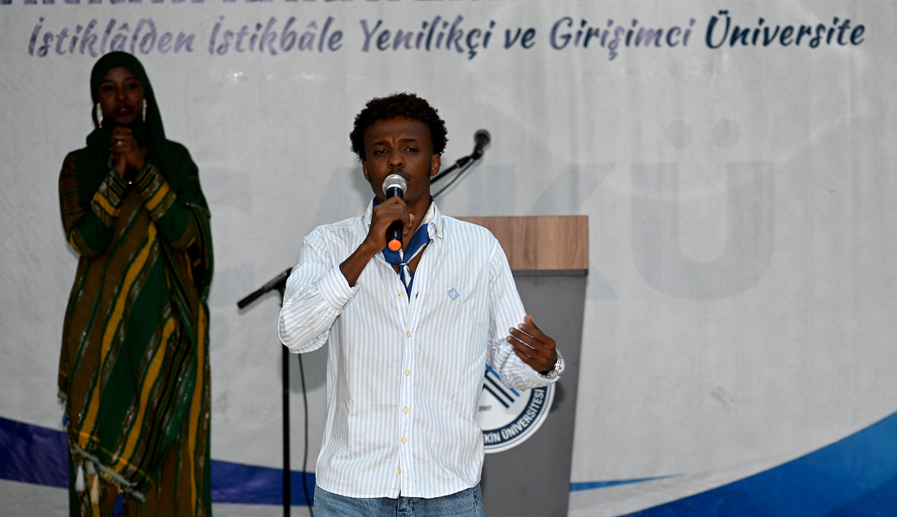 Çakü’de Kültürler Buluştu Geceye Renkli Görüntüler Damga Vurdu (29)