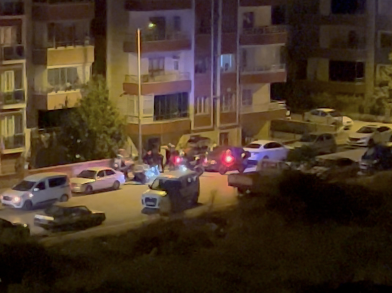 Çankırı'da Gece Yarısı Ortalığı Karıştırdı Polis Müdahale Etti2