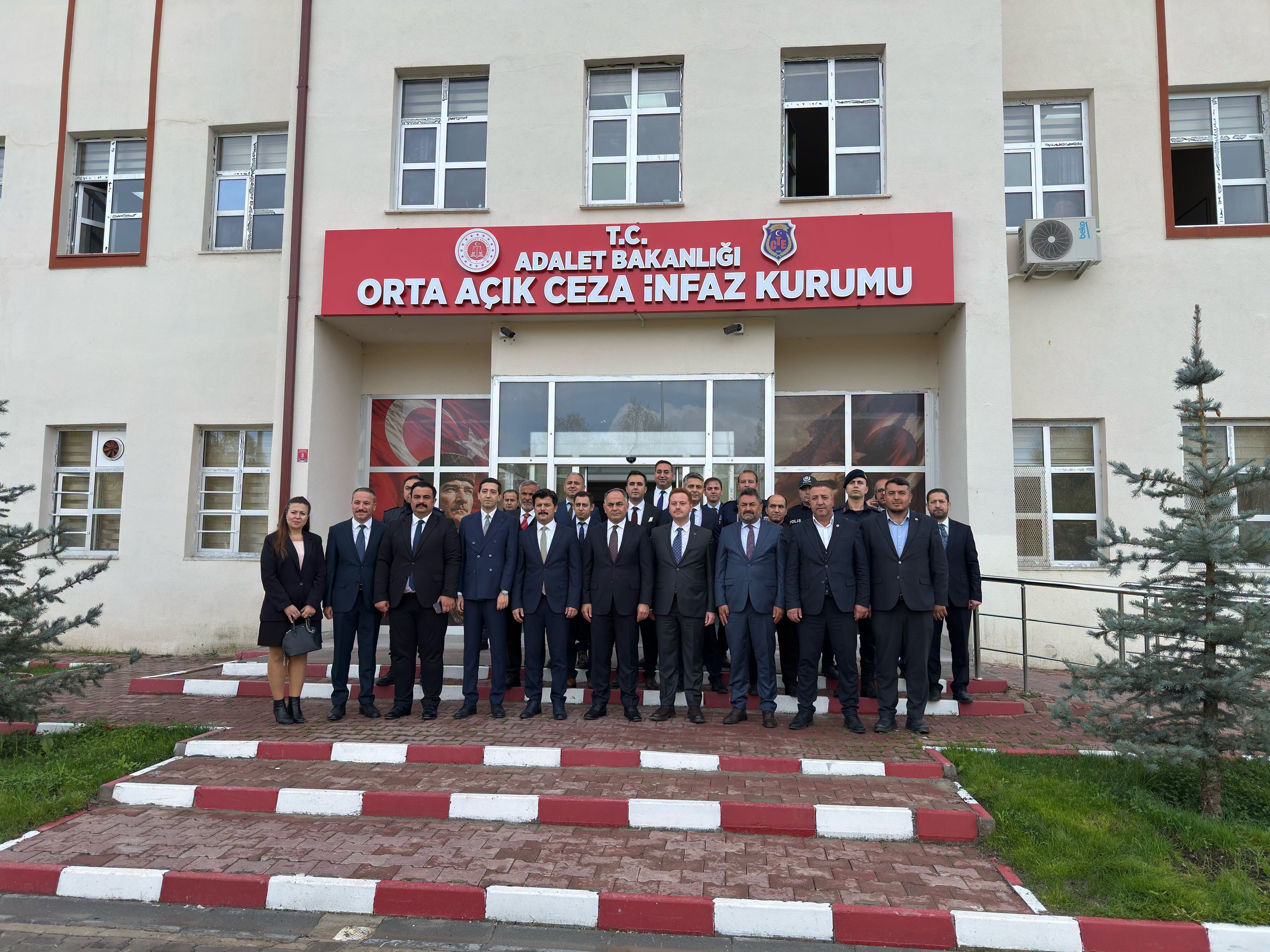 Çankırı’da Ceza İnfaz Kurumunda Süt İşleme Tesisi Açıldı! (2)