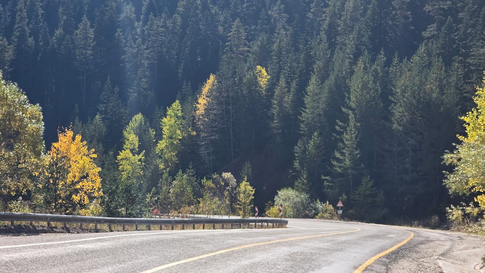Ilgaz Dağı’nda Sonbahar Manzarası Görenleri Büyülüyor!2