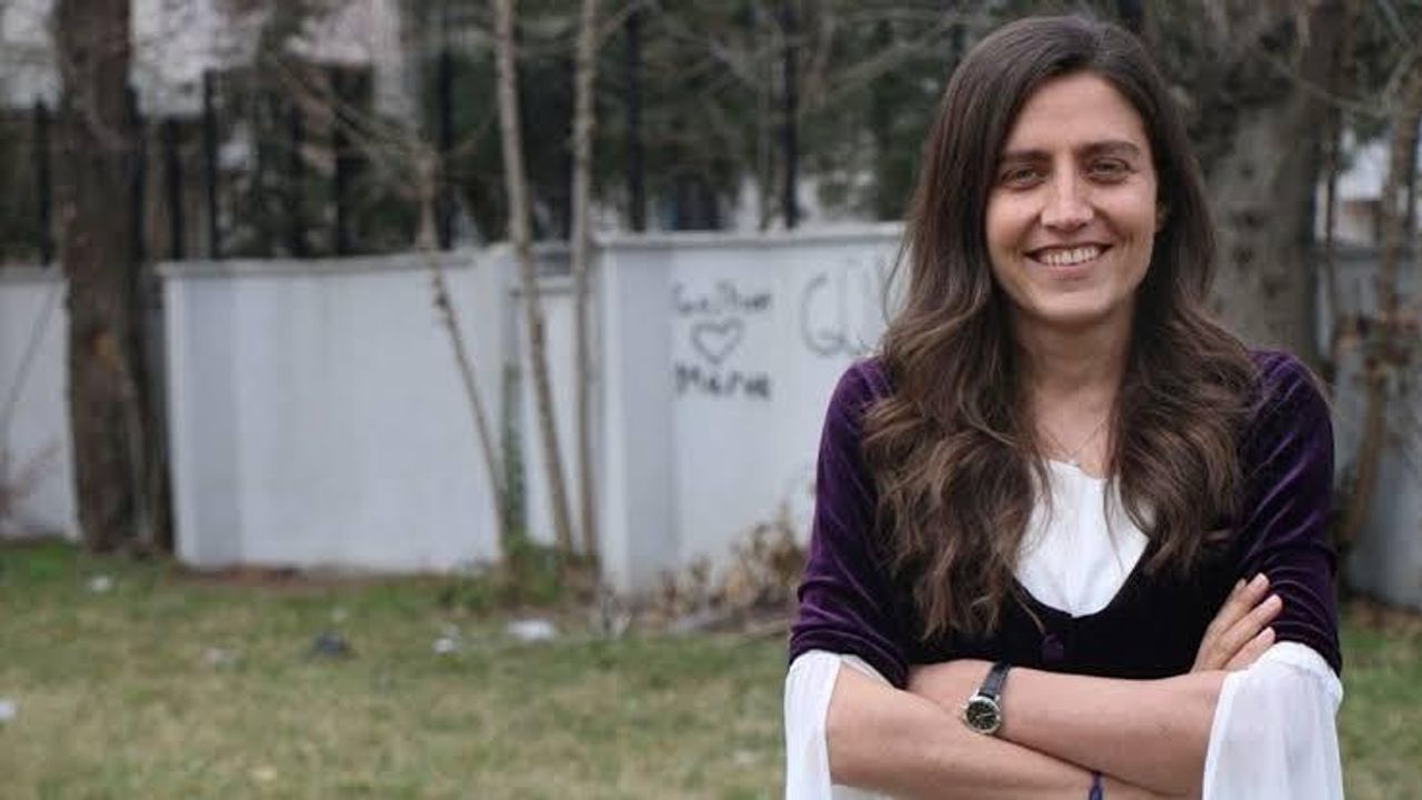 Gülistan Sönük kimdir? Nerede görev yapıyor?