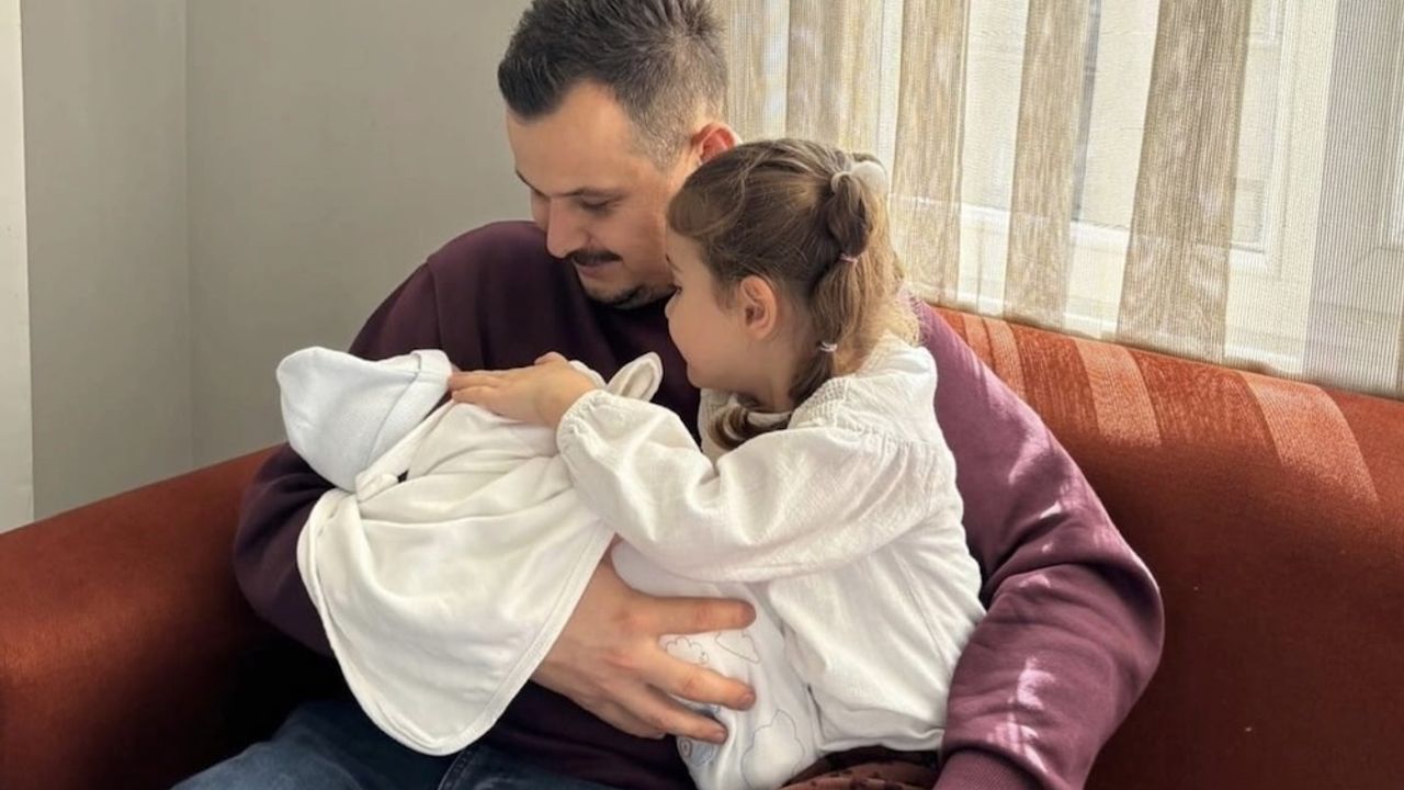 Polis Komiseri Mehmet Özekin Baba Oldu, Aileye İkinci Bebek Katıldı