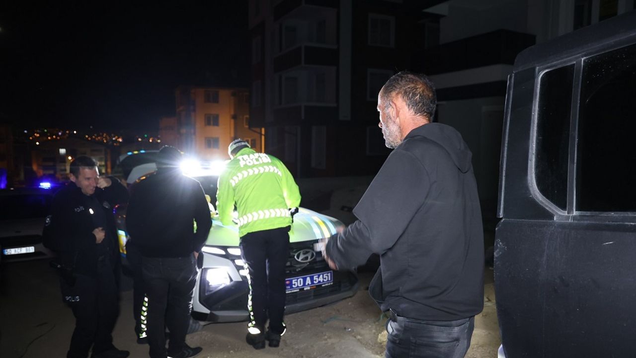Uygulama Noktasından Kaçan Sürücü Çıkmaz Sokakta Yakalandı