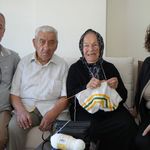 Bir Rüya Gördü, 58 Yıldır İhtiyaç Sahipleri İçin Örüyor!