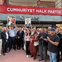 SİYASET