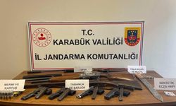 Karabük'te adli arama yapıldı: çok sayıda silah ve uyuşturucu ele geçirildi
