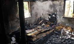 Karabük'te müstakil ev yandı, geriye beton yığını kaldı