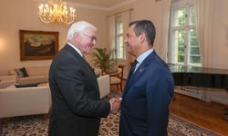 CHP Genel Başkanı Özel ile Almanya Cumhurbaşkanı Steinmeier bir arada