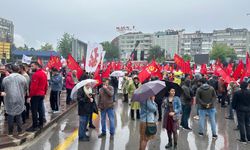 Ankara'da yağmurlu 1 Mayıs kutlamaları