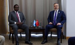 Bakan Fidan Azerbaycanlı mevkidaşı ve Somali Başbakan Yardımcısı ile görüştü
