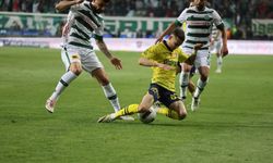 Konyaspor: 0 - Fenerbahçe: 0 (İlk yarı)