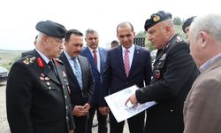 Jandarma Genel Komutanı Orgeneral Arif Çetin Çankırılı esnafları ziyaret etti