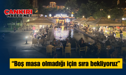 “Boş masa olmadığı için sıra bekliyoruz”