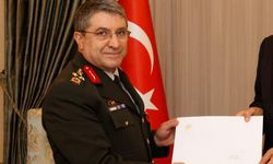 Kara Kuvvetleri Komutanı Orgeneral Selçuk Bayraktaroğlu kimdir? Nereli, kaç yaşında?