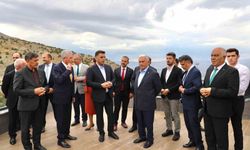 Binali Yıldırım ve heyeti Erzincan'da incelemelerde bulundu