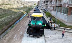 Çankırı’da 3250 Ton Asfalt Serildi: Cadde ve Sokaklar Yenilendi