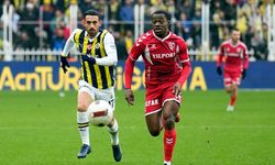 Fenerbahçe, Samsunspor deplasmanında zirve yarışını sürekleyecek