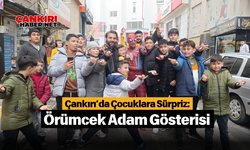 Çankırı’da Çocuklara Sürpriz: Örümcek Adam Gösterisi