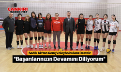 Sadık Ak'tan Genç Voleybolculara Destek: "Başarılarınızın Devamını Diliyorum"