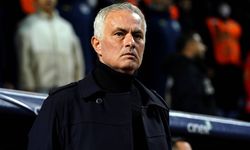 Fenerbahçe Teknik Direktörü Jose Mourinho, safra kesesi ameliyatı olacak