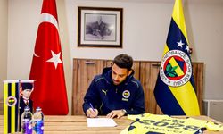 Fenerbahçe, İrfan Can Kahveci ile 3 yıllık yeni sözleşme imzaladı