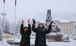 Yoğun Kar Yağışı Hayatı Felç Etti! Kastamonu’da Eğitime Ara Verildi