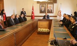 Kastamonu’da Şehit Annesine ve Gaziye Devlet Övünç Madalyası