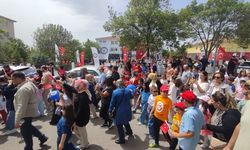 Ankara Polisi Çocuklarla Buluştu: Motor Akrobasi ve Zeybek Gösterisi
