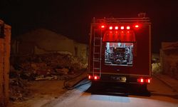 Gece Saatlerinde Korkutan İhbar: İtfaiye Ekipleri Şoke Oldu