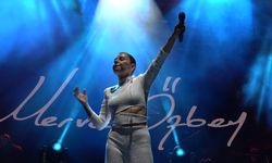 Binlerce Kişi Merve Özbey Konserinde Buluştu! Kilis’te Bayram Gibi Gece