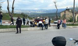 Refüje Çarpan Motosiklet Sürücüsü Hastaneye Kaldırıldı!