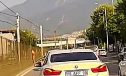 Bursa’da Trafikte Makas Atan Sürücünün Tehlikeli Anları Kamerada