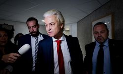 Hollanda'da Koalisyon Krizi: Aşırı Sağcı Wilders Hükümeti Terk Etti