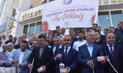 Malatya’da 10 Bin Kişiye Aşure Dağıtıldı: Birlik ve Kardeşlik Mesajı Verildi