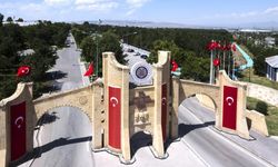 TEKNOFEST 2025’te Atatürk Üniversitesi Rüzgârı 4 Projeyle Türkiye Derecesi!