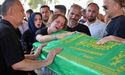 Antalya’da Motosiklet Kazası Can Aldı Vasiyeti Yerine Getirildi, Eşi Feryat Etti